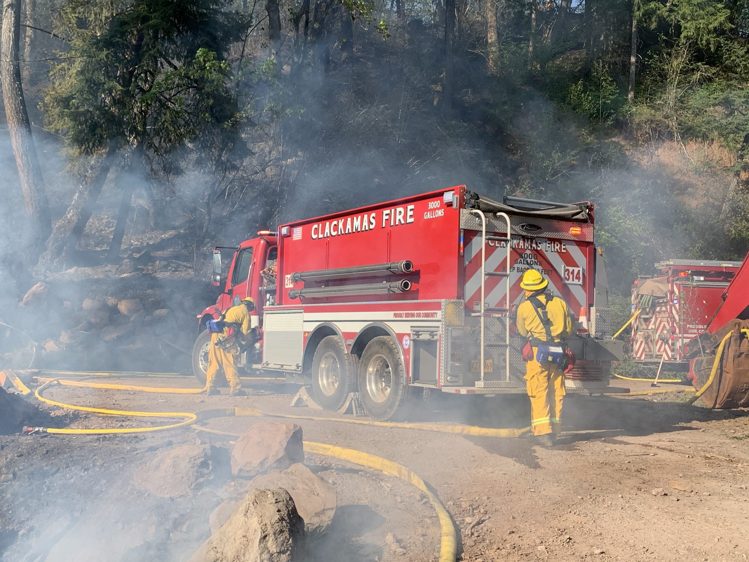 Clackamas Crews Battle Brush Fire On Highway 224