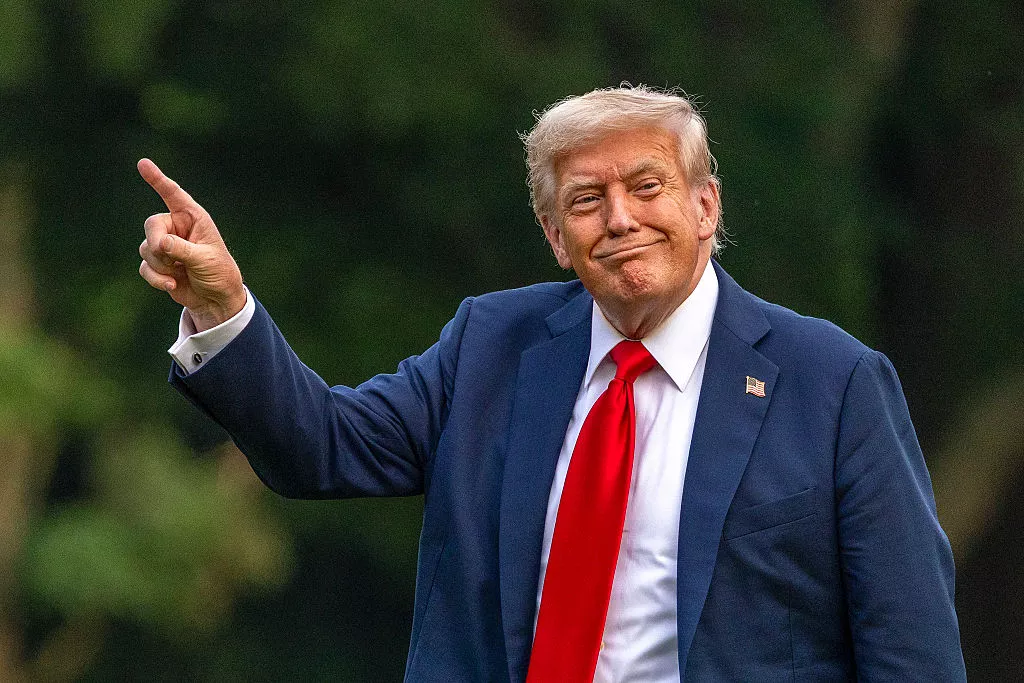 Good Morning, News: Cop Investigators Approve Strike, CDC in Chaos, and Trump’s “Beautiful Bill” That Could Drain $888 Million from Oregon