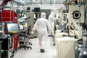Oregon Chip Industry Supplier Edwards Vacuum to Lay Off 140 Workers