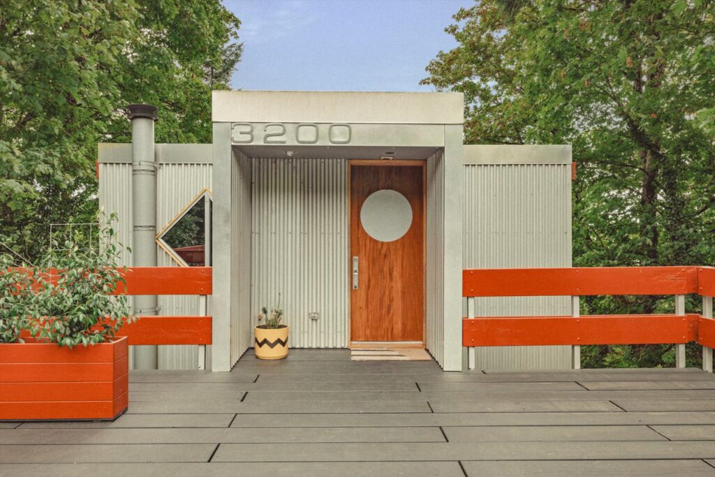 Portland’s Iconic Cube-Shaped ‘Camera House’ Lists for $785K
