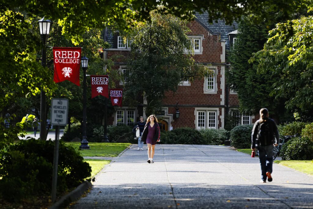 Reed College Fires Community Safety Director Over FBI Information Disclosure