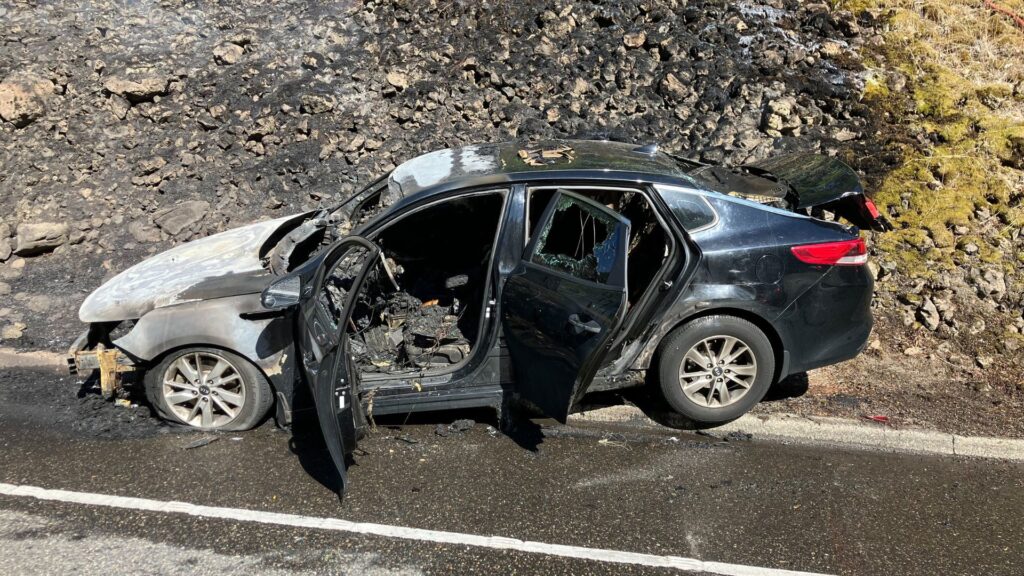 Two Hospitalized After Car Fire on Highway 26 Near Oregon Zoo