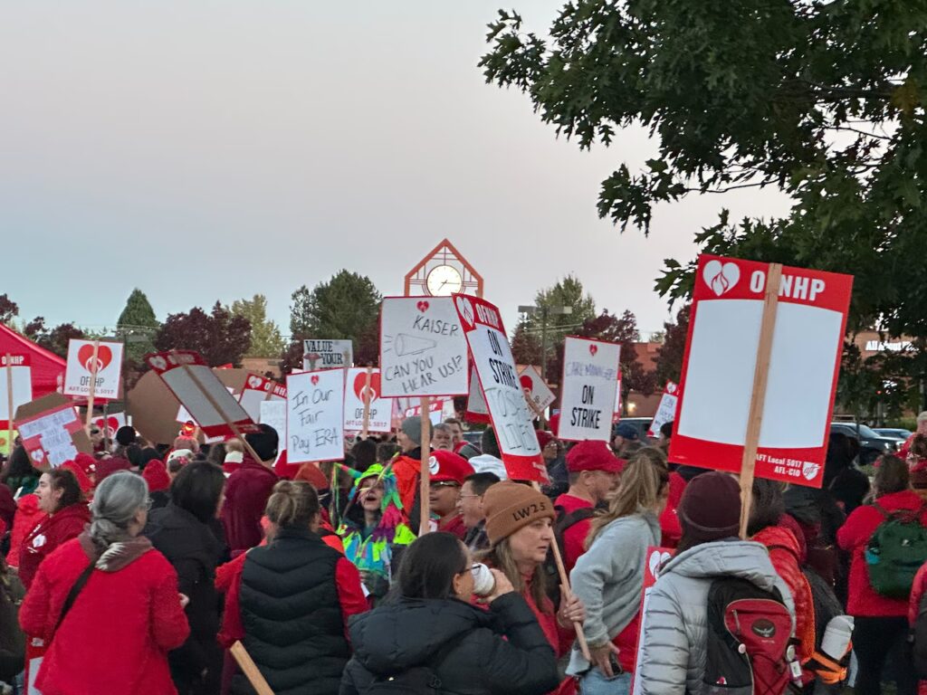 4,000 Kaiser Permanente Workers in Oregon and Southwest Washington Walk Off the Job