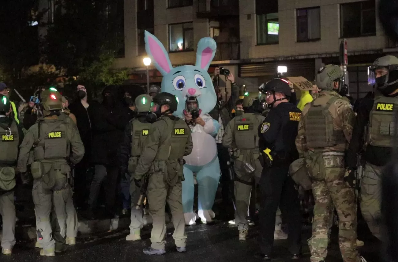 A Night of Terror: Civil Disobedience Met With Extreme Force at Portland ICE Facility