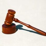 Former West Linn Physician David Farley Indicted on 11 Felony Charges by Oregon DOJ