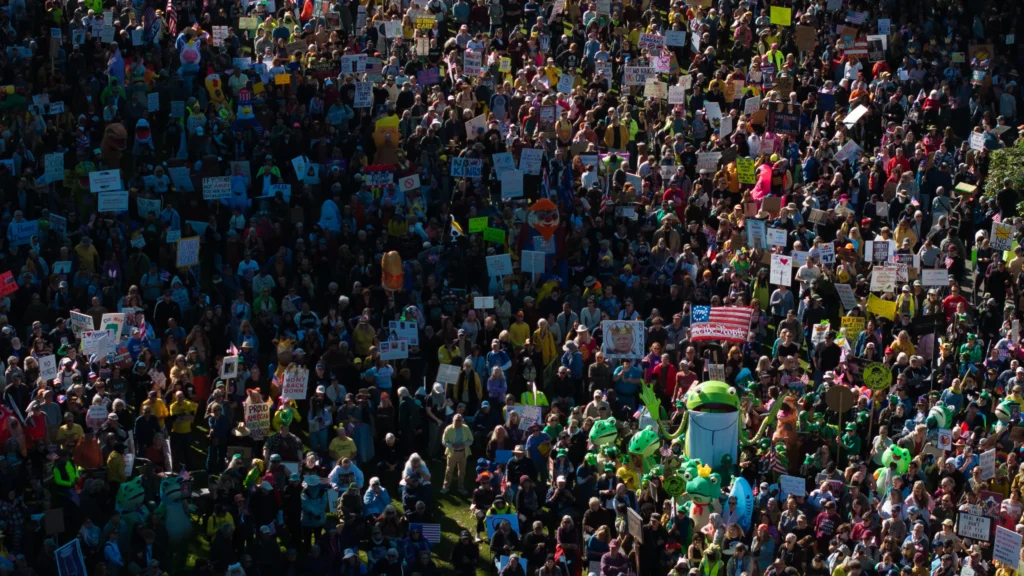 Photos: Massive Turnout as Portlanders Join Nationwide ‘No Kings’ March