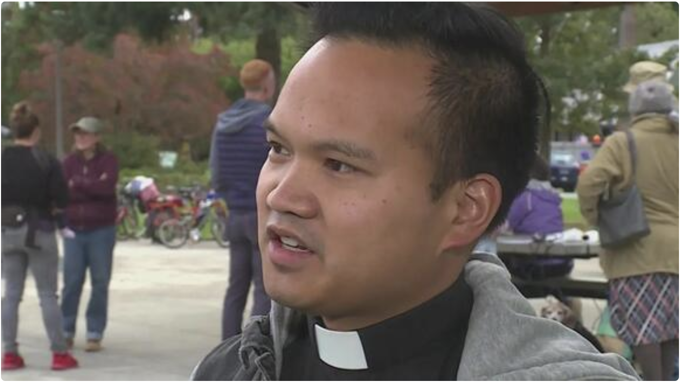 ‘Oregon Is Our Home’: Portland Neighbors Stand United as National Guard Decision Nears