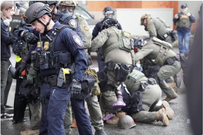 Oregon Democrats Push for Charges Against Federal Agents, But Police Cite Legal Barriers